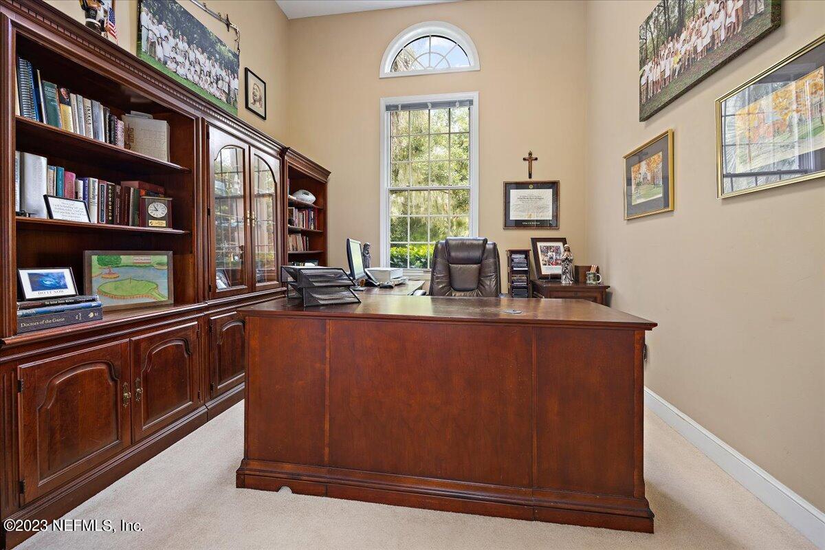 8037 PEBBLE CREEK Lane