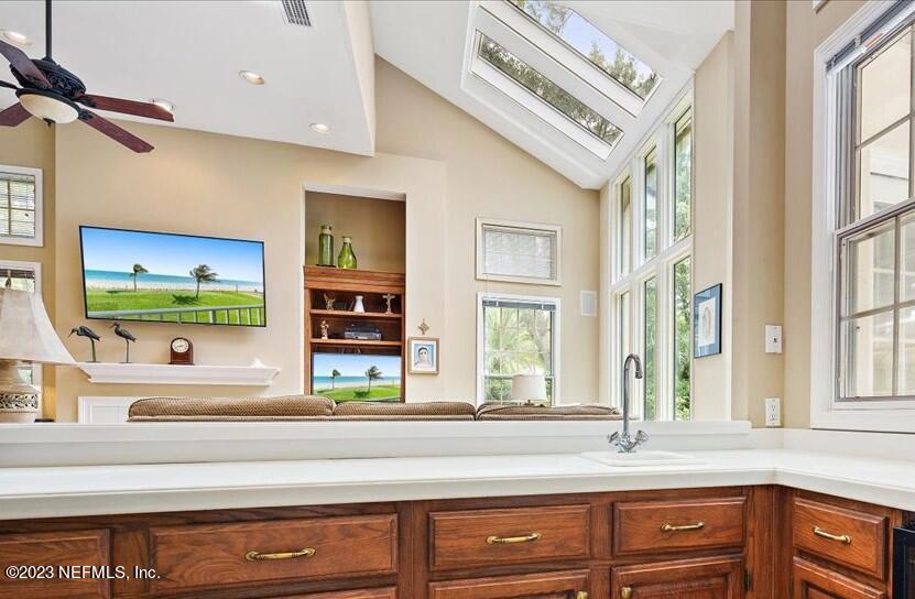 8037 PEBBLE CREEK Lane