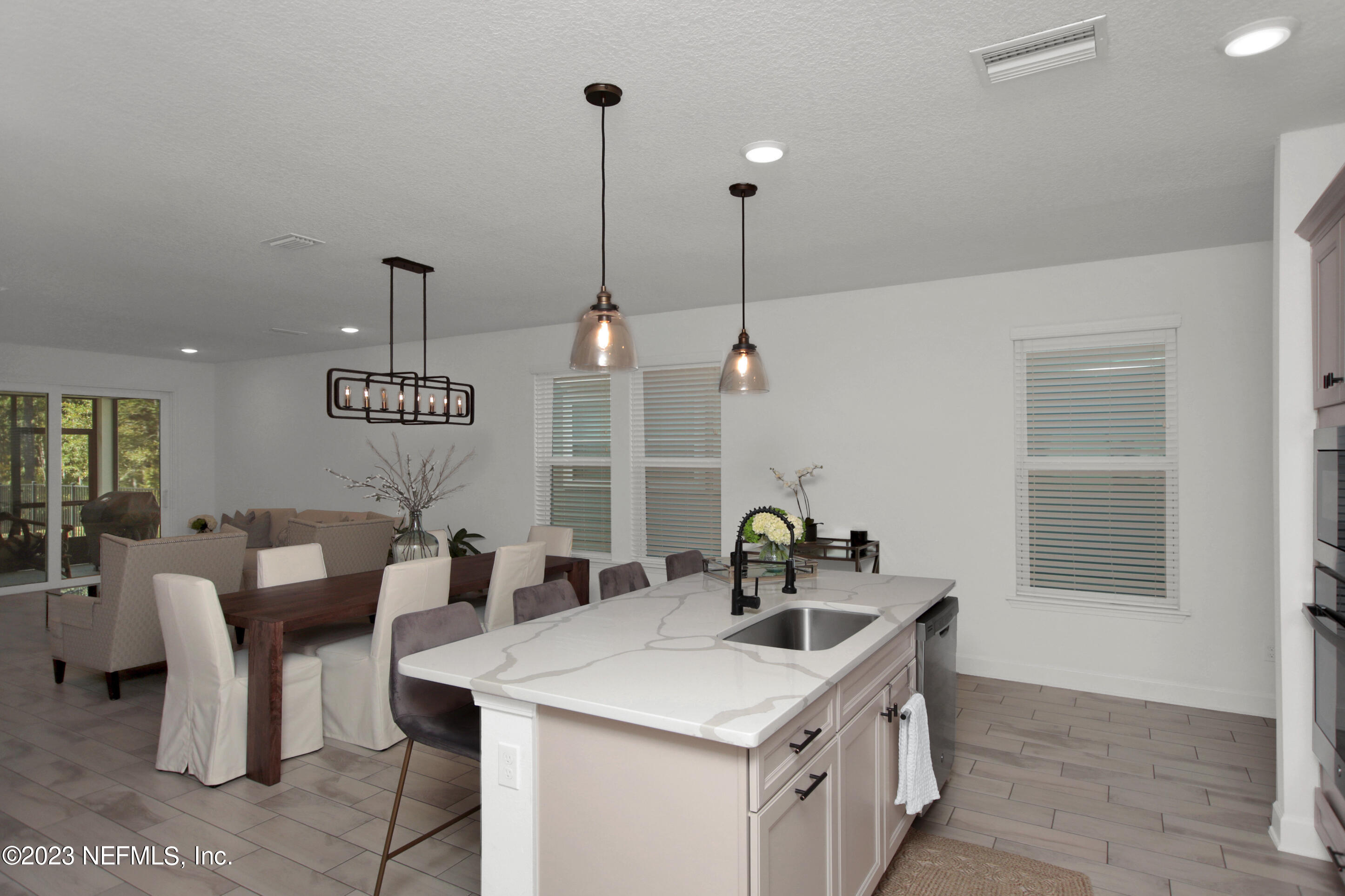 292 PIONEER VILLAGE Drive