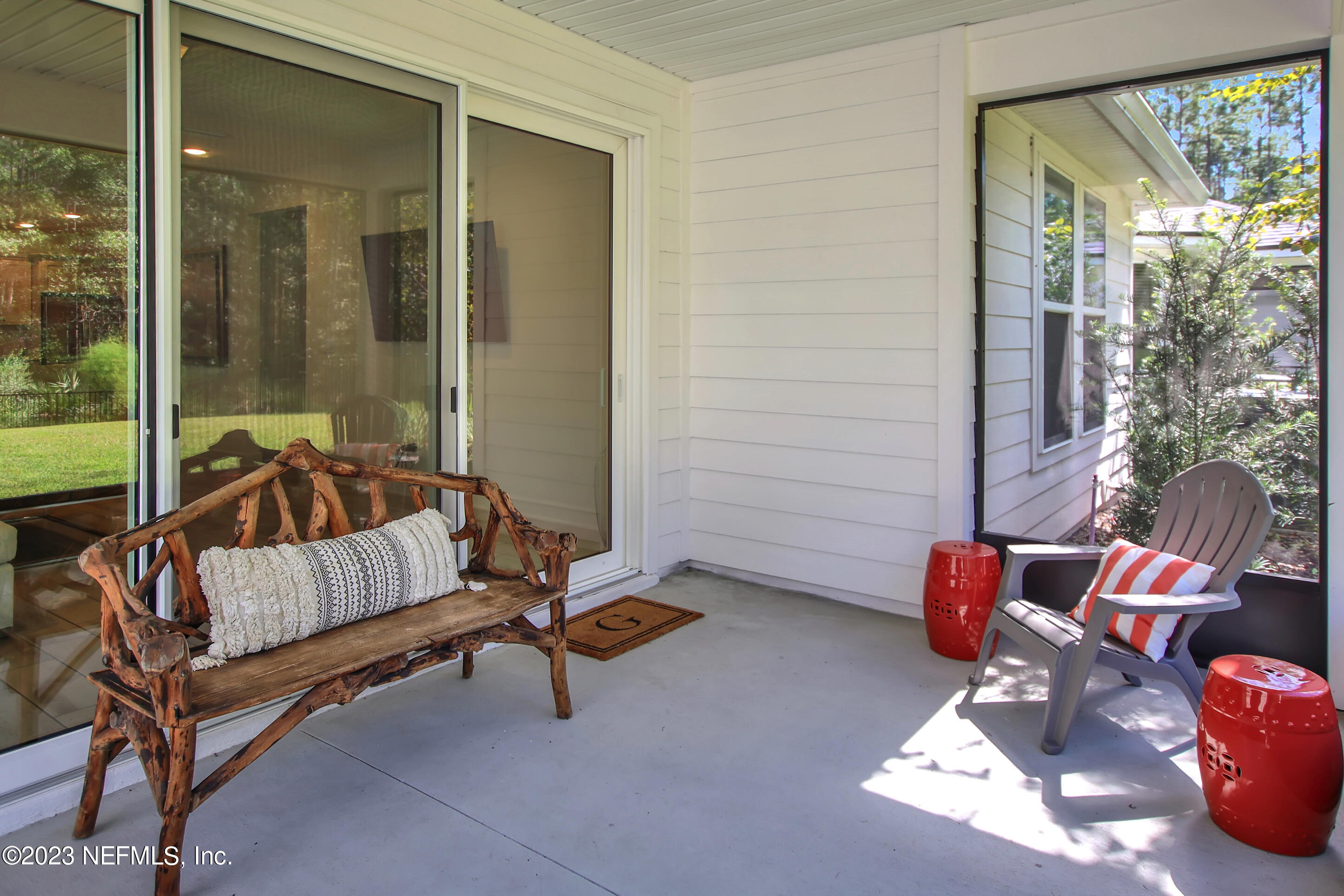 292 PIONEER VILLAGE Drive