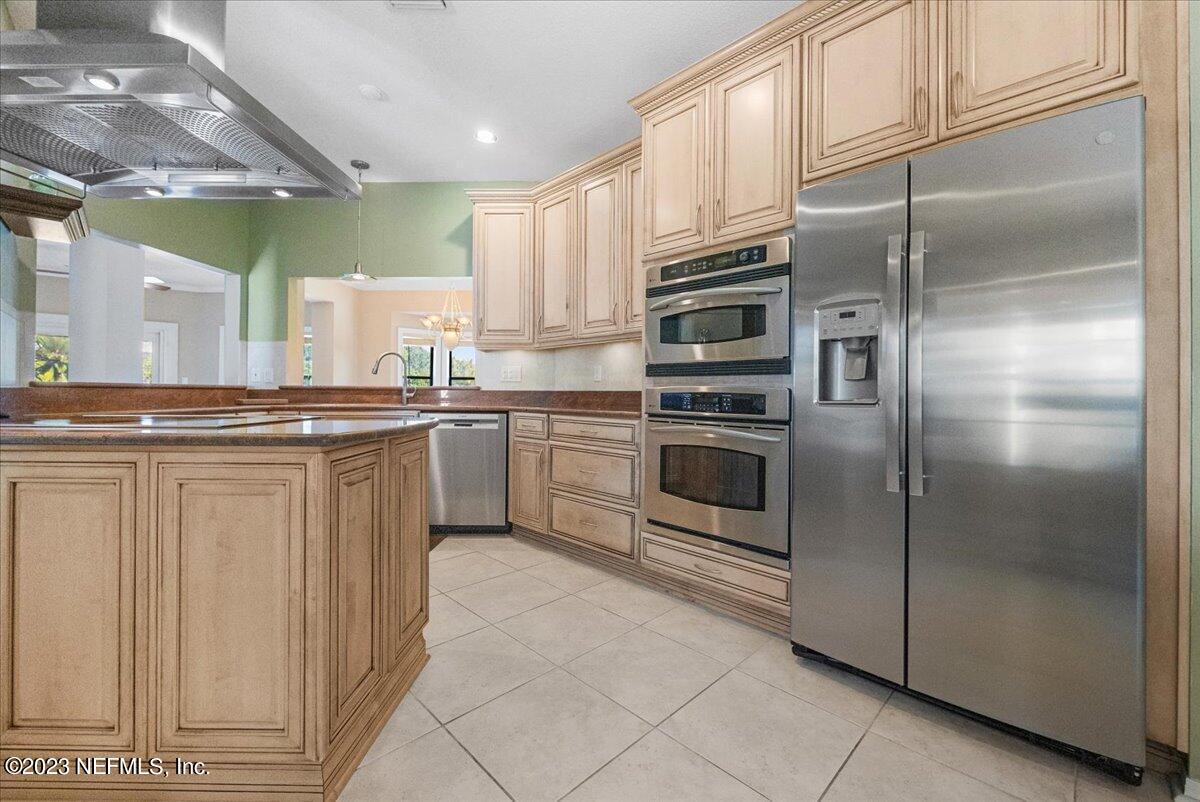 9004 PORTSMOUTH Court