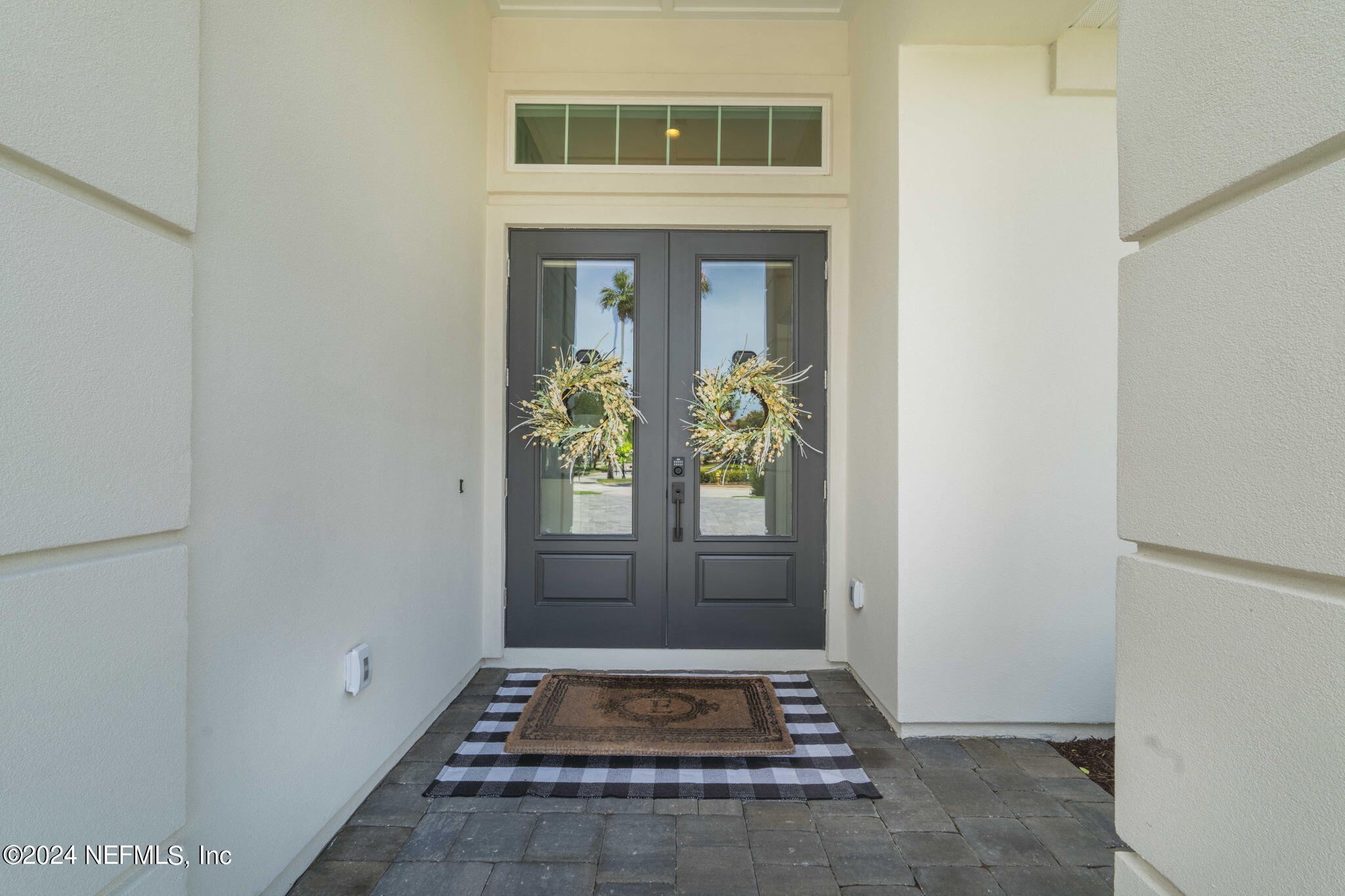 401 LACOSTA VILLA Court