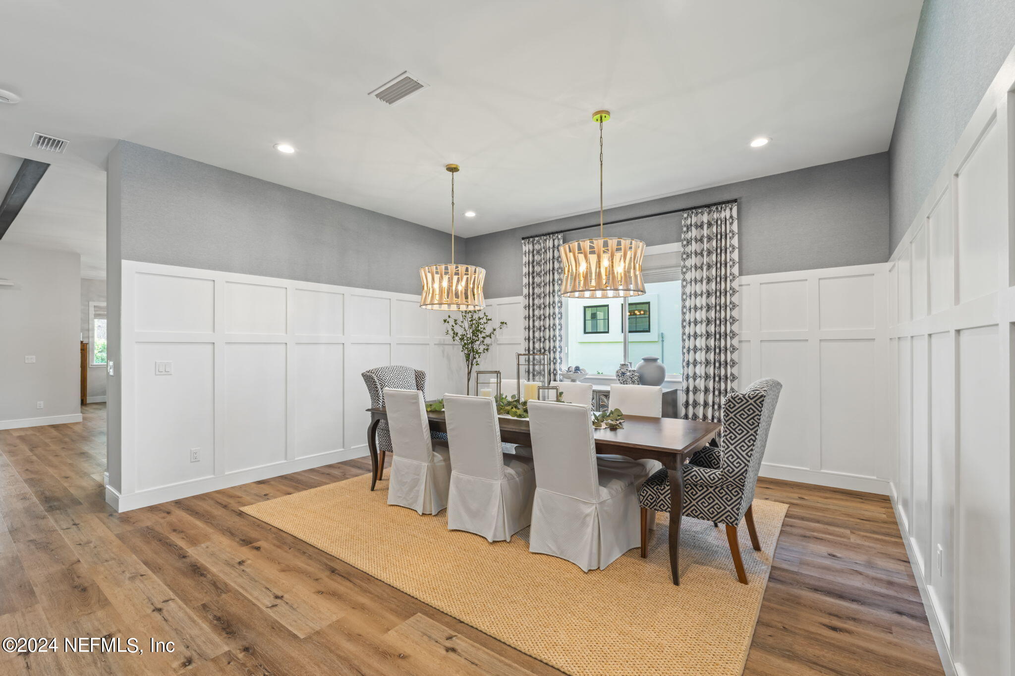 401 LACOSTA VILLA Court