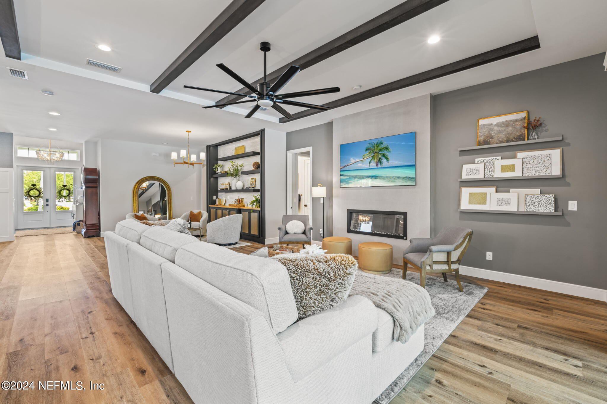 401 LACOSTA VILLA Court