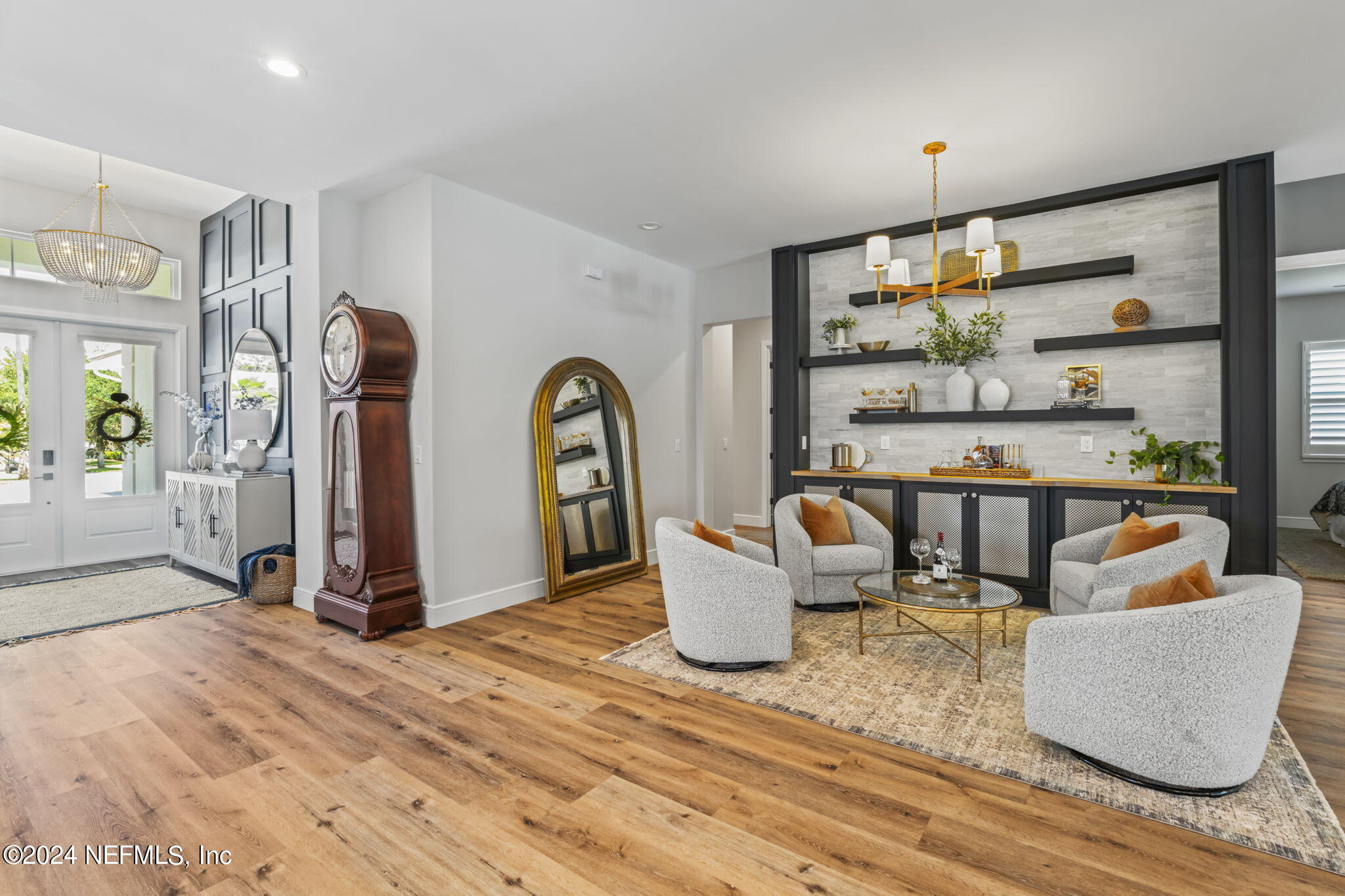 401 LACOSTA VILLA Court