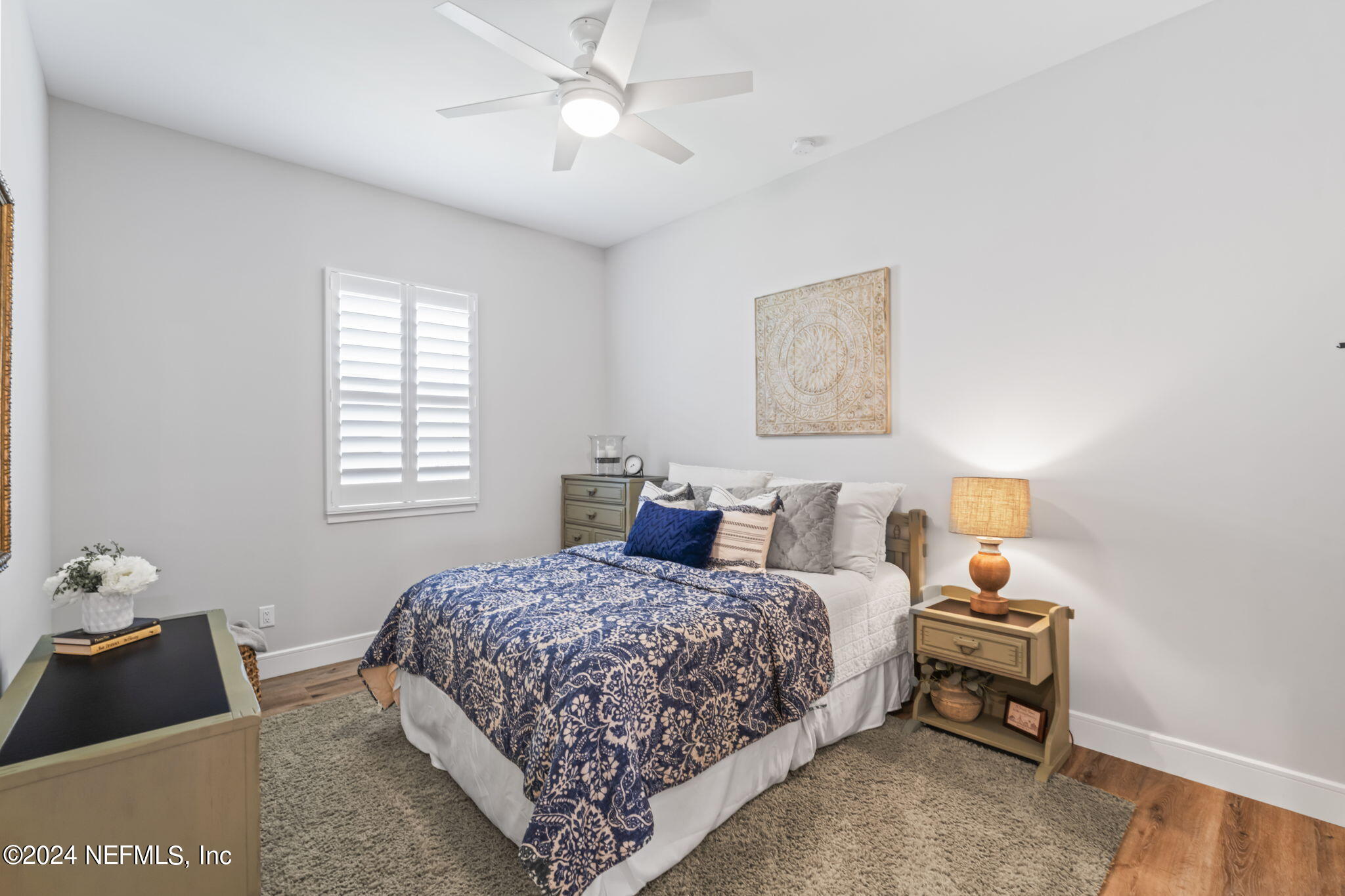 401 LACOSTA VILLA Court