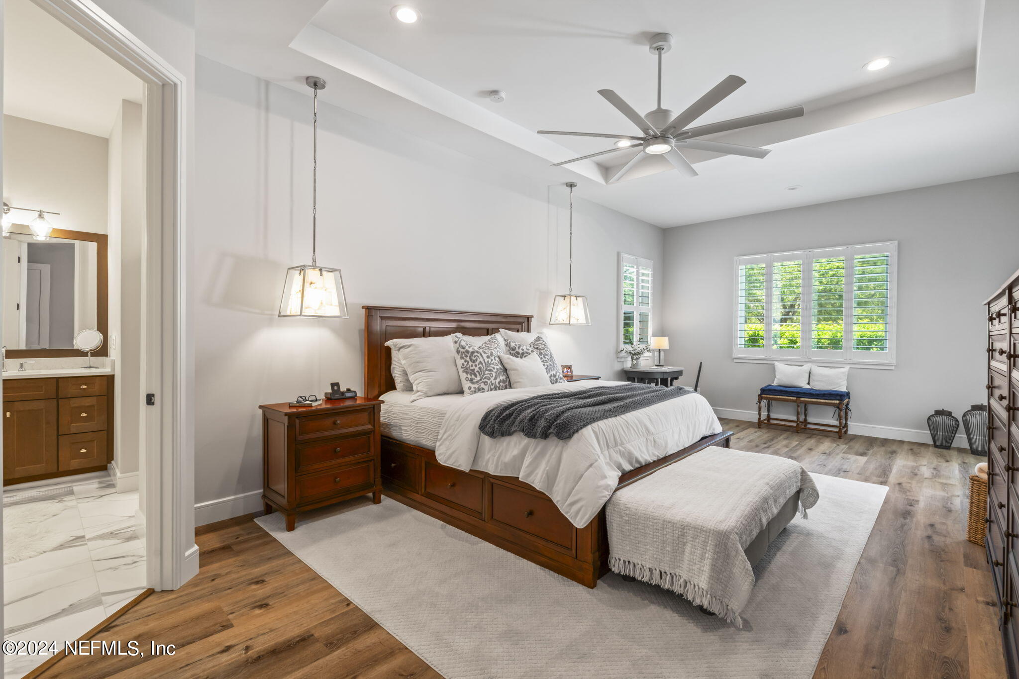 401 LACOSTA VILLA Court