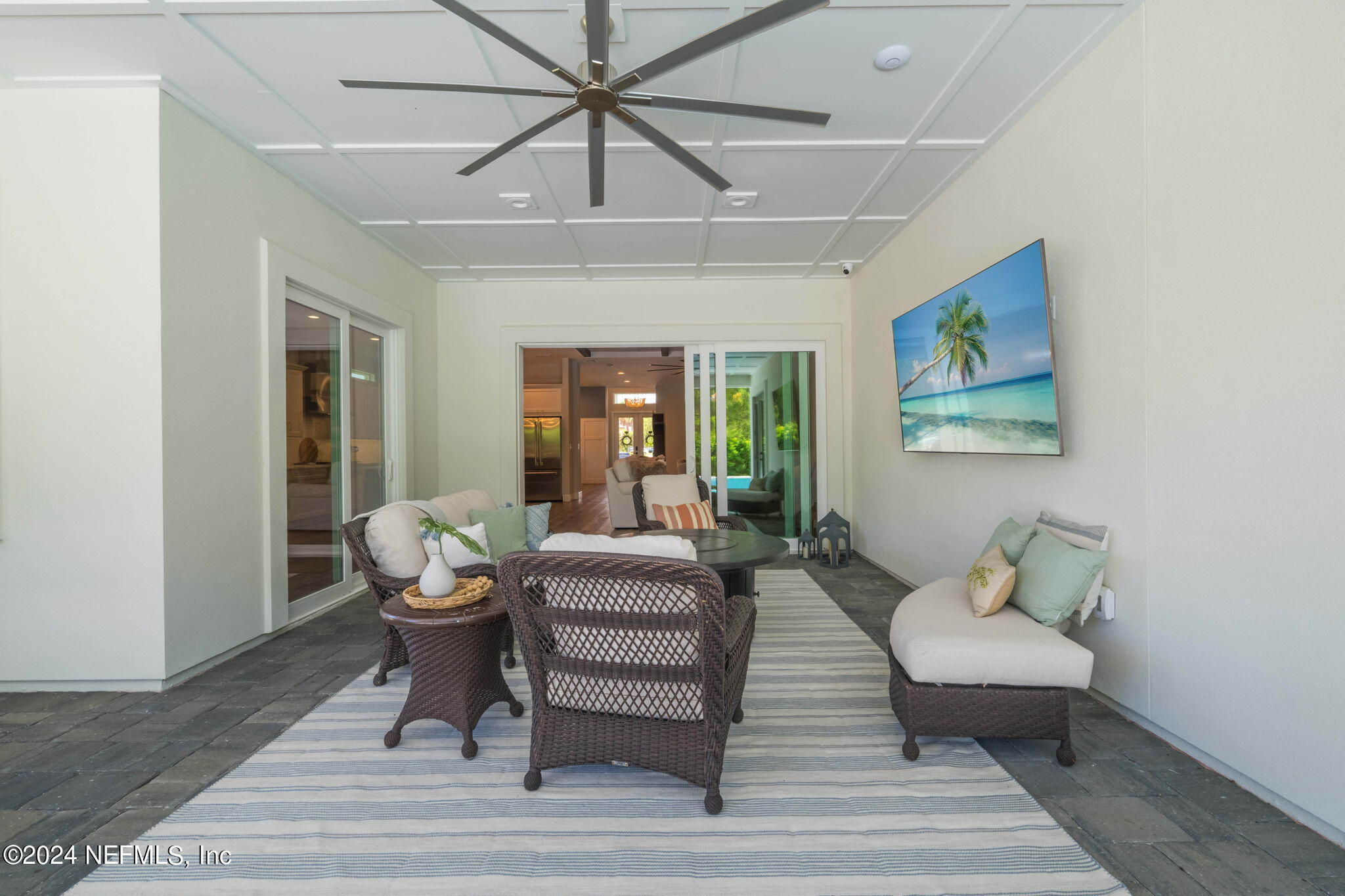 401 LACOSTA VILLA Court