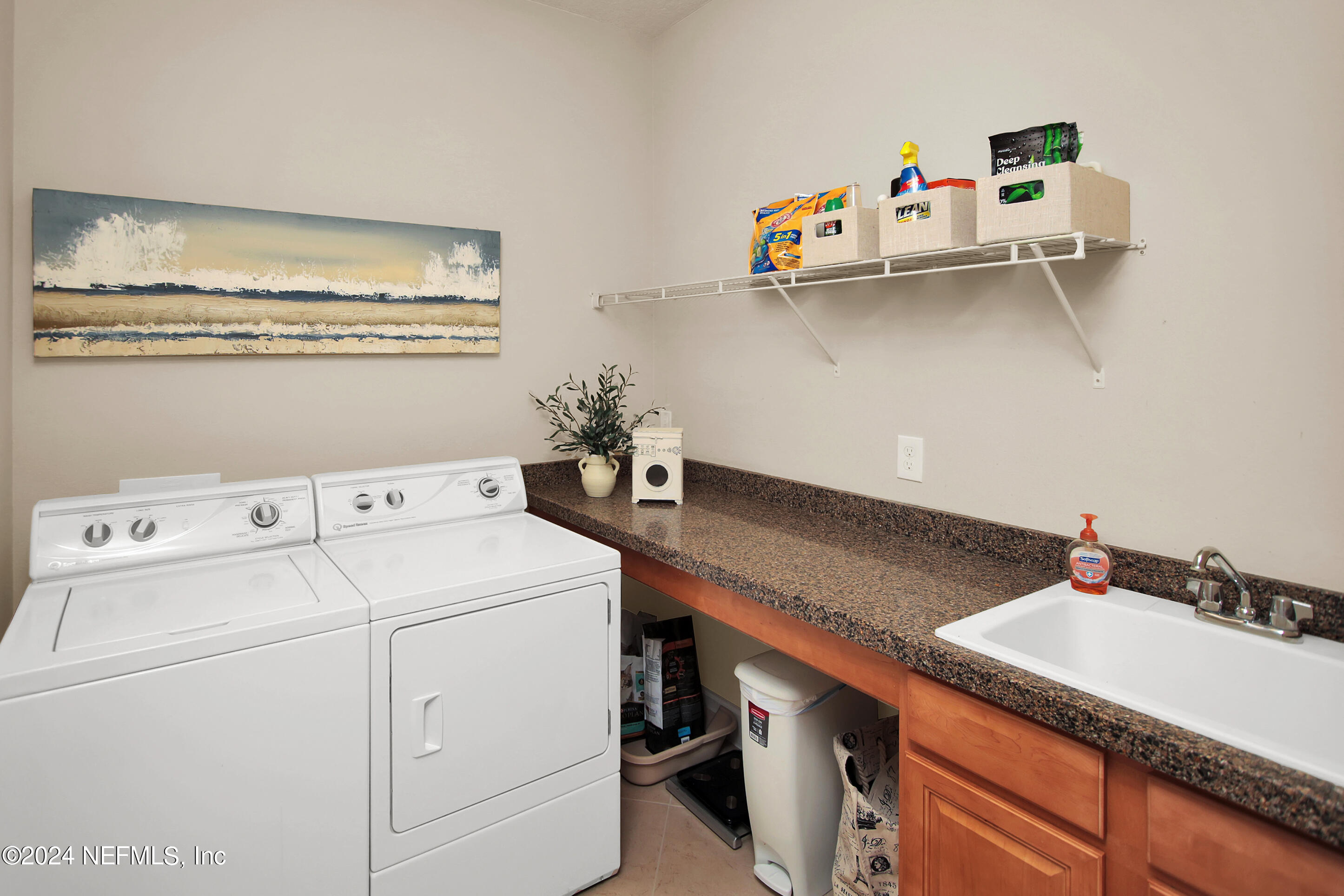 584 RIVER RUN Boulevard