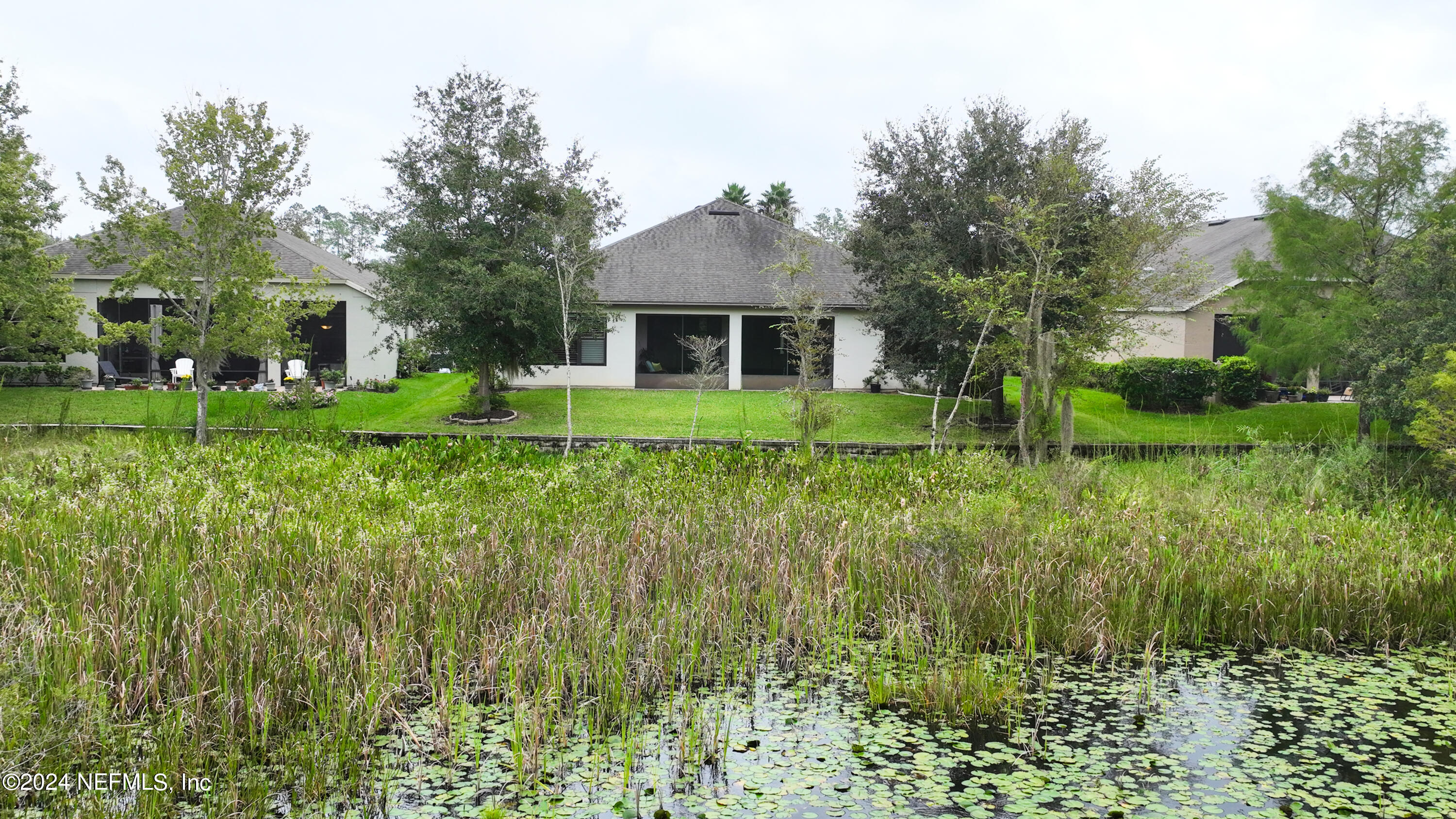 584 RIVER RUN Boulevard