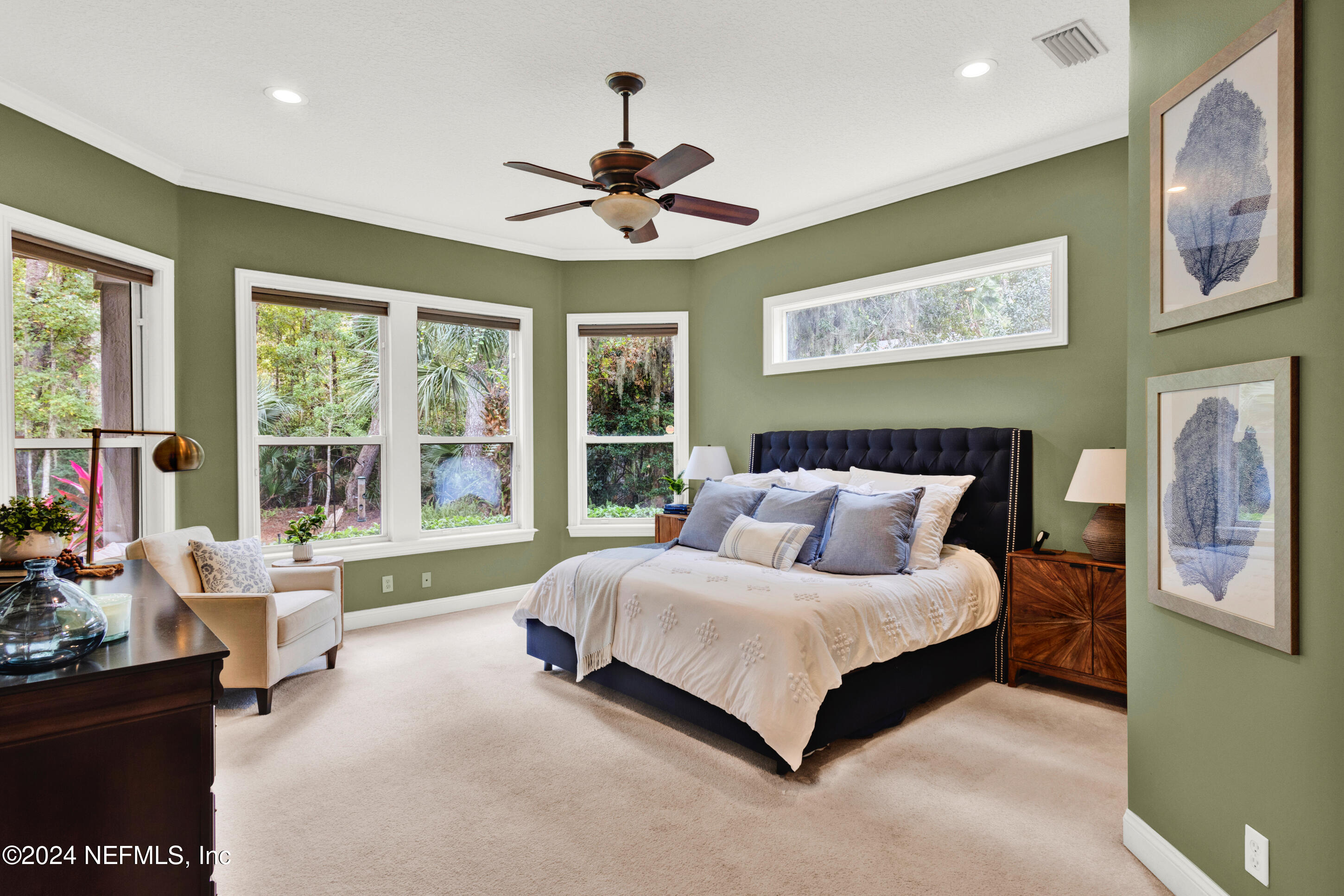 536 HONEY LOCUST Lane