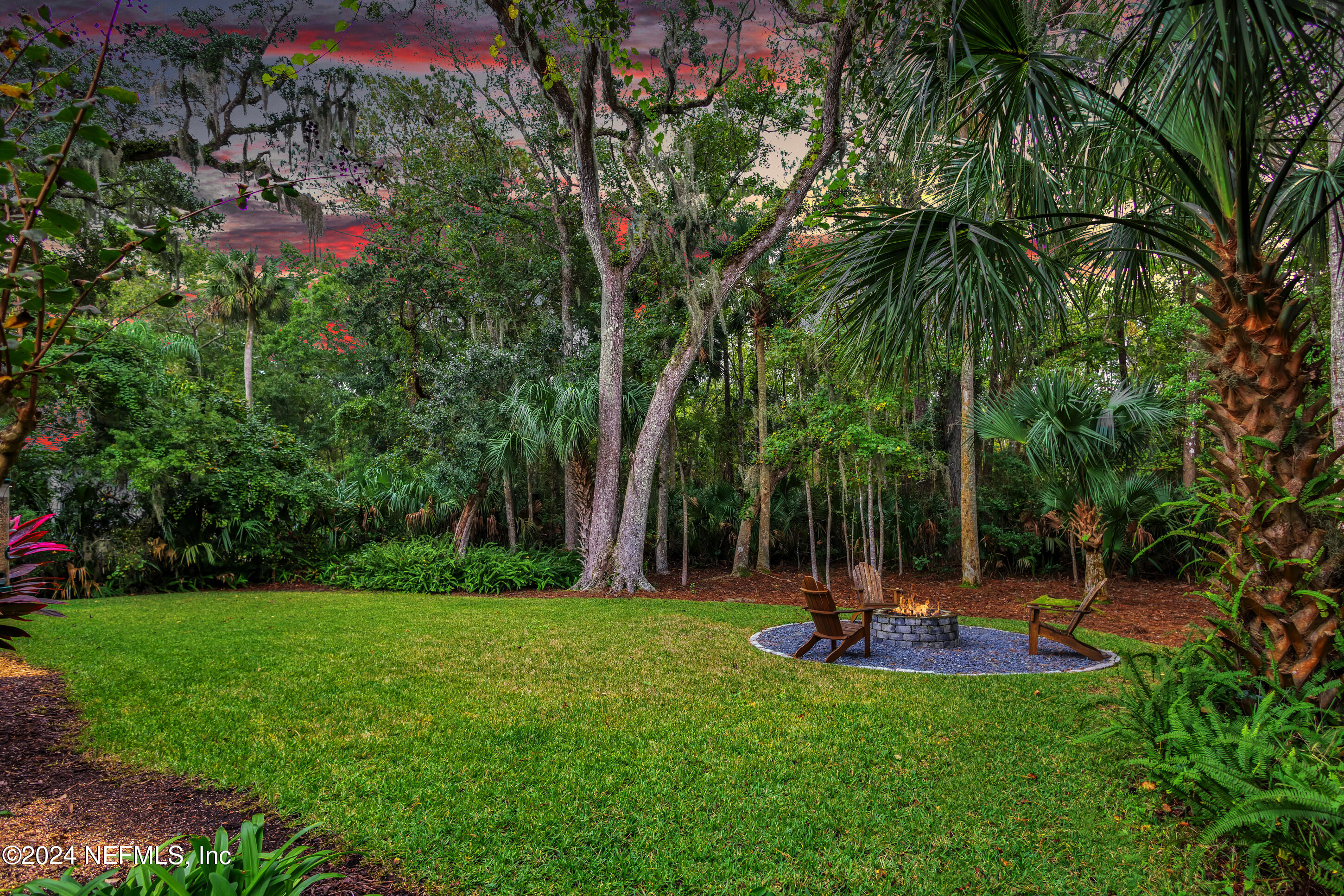 536 HONEY LOCUST Lane