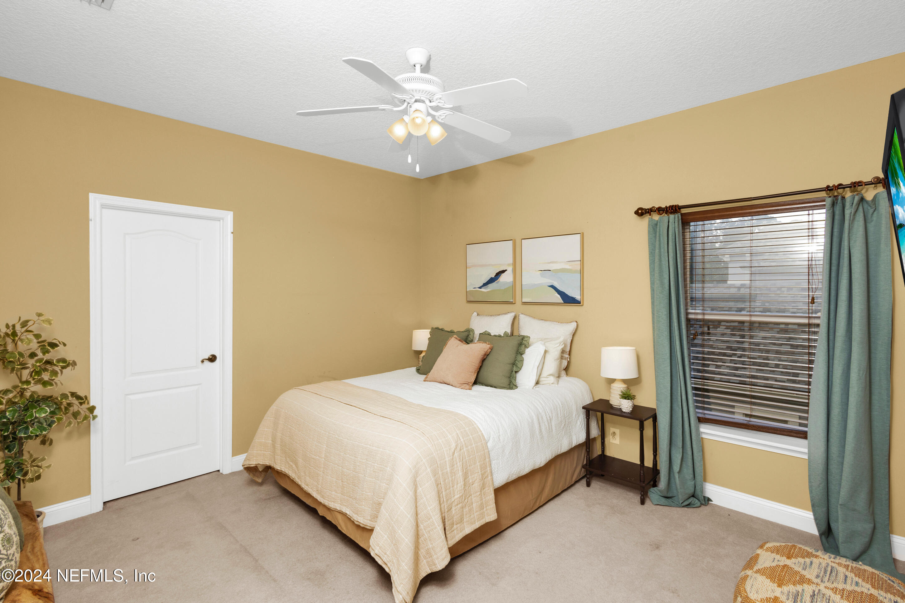 536 HONEY LOCUST Lane