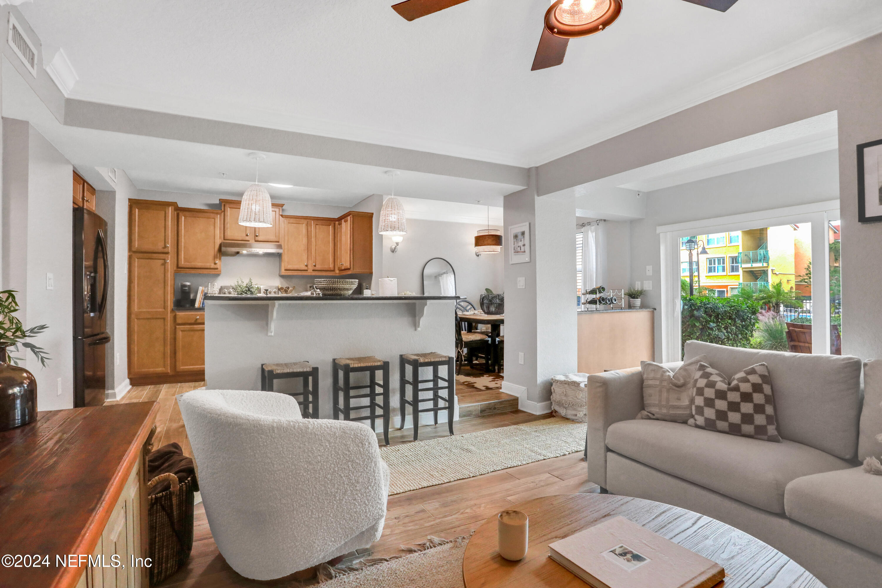 109 25TH Avenue S, O16