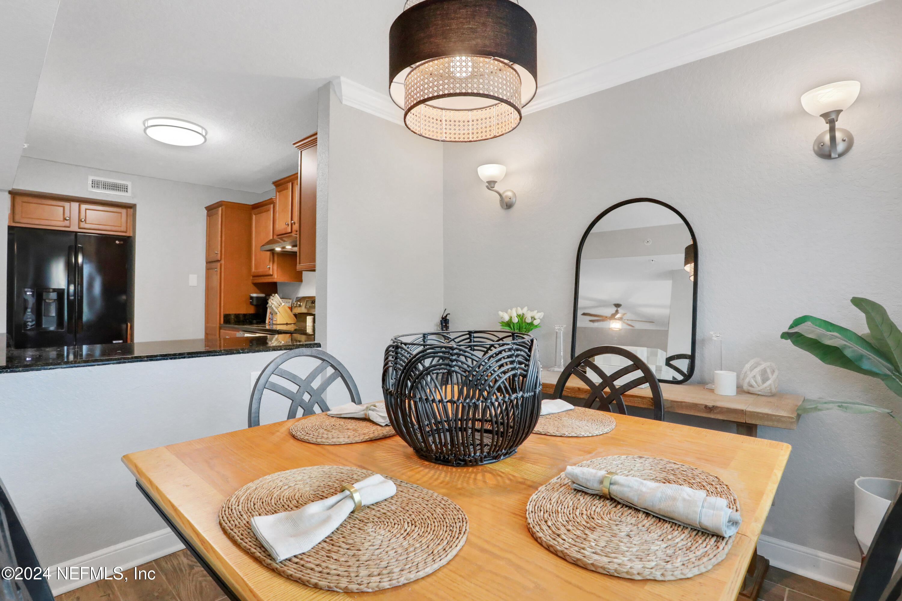 109 25TH Avenue S, O16