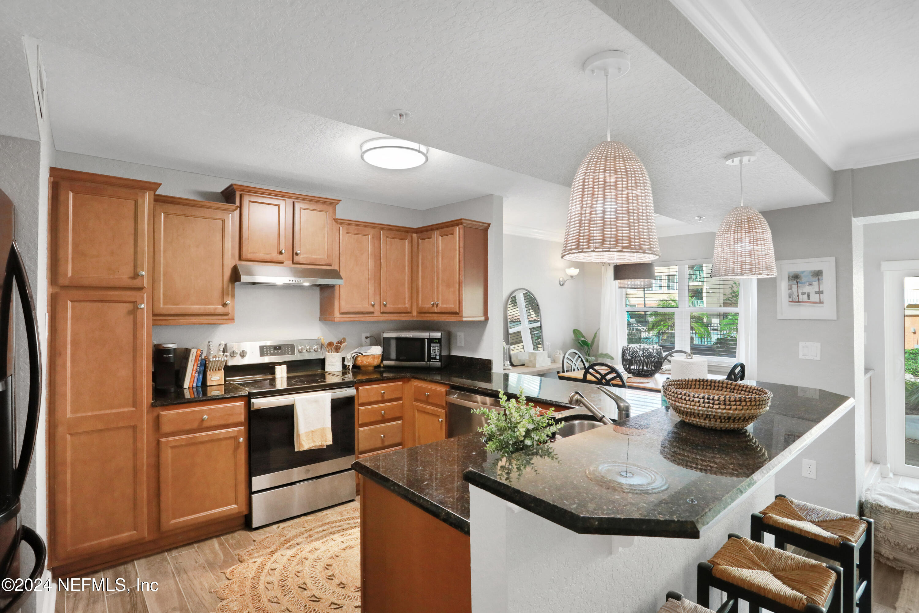 109 25TH Avenue S, O16