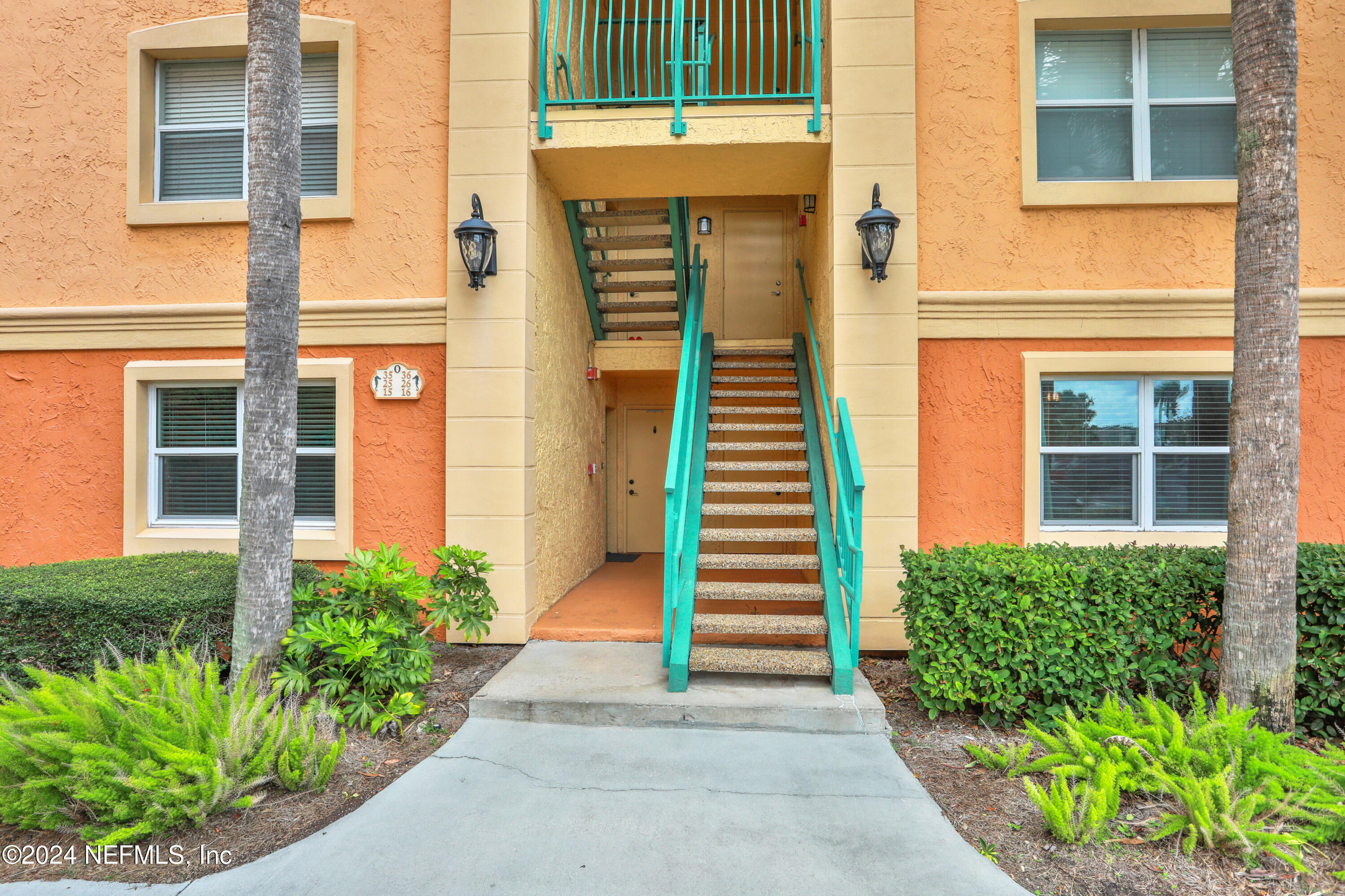 109 25TH Avenue S, O16