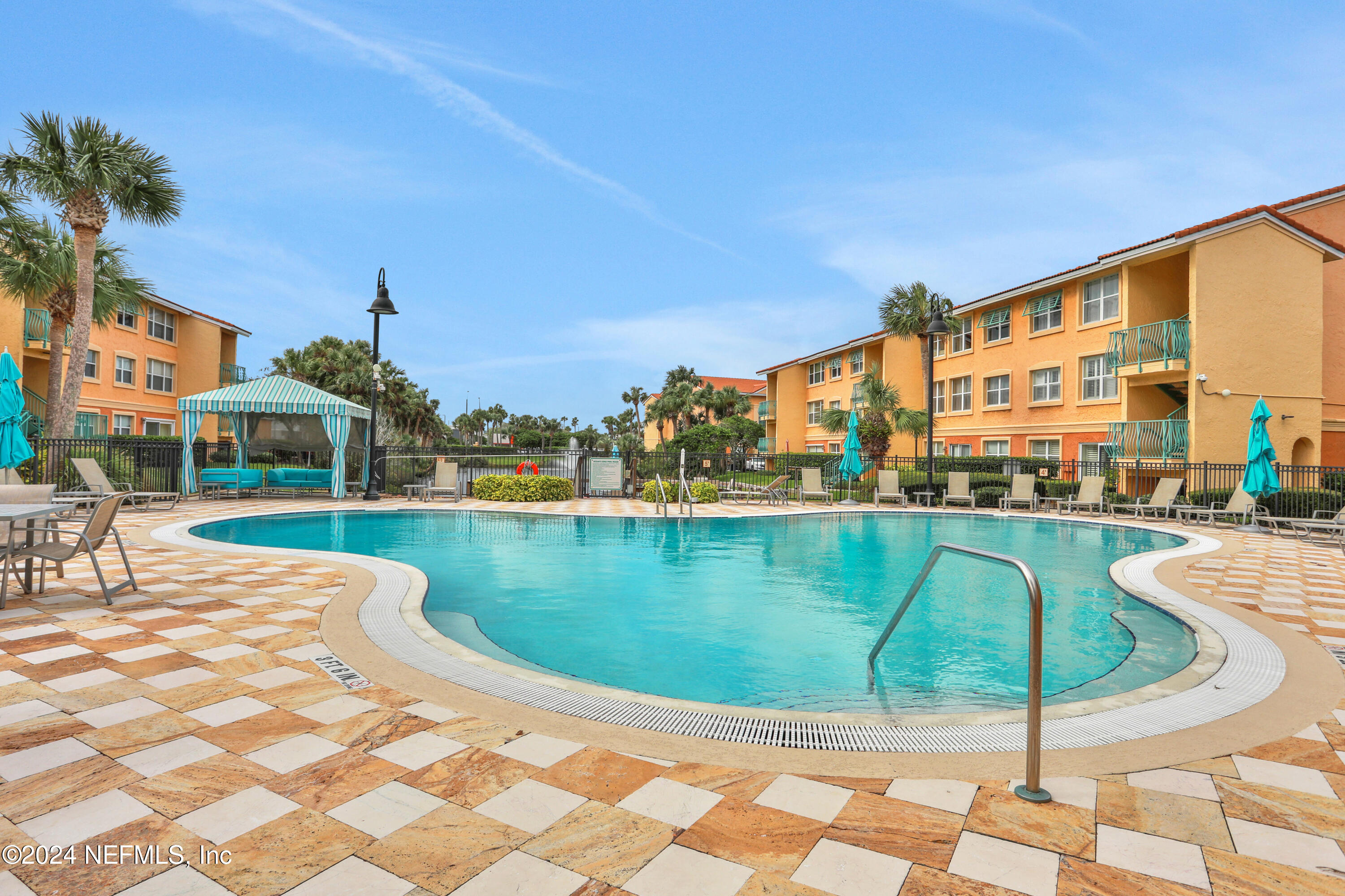 109 25TH Avenue S, O16