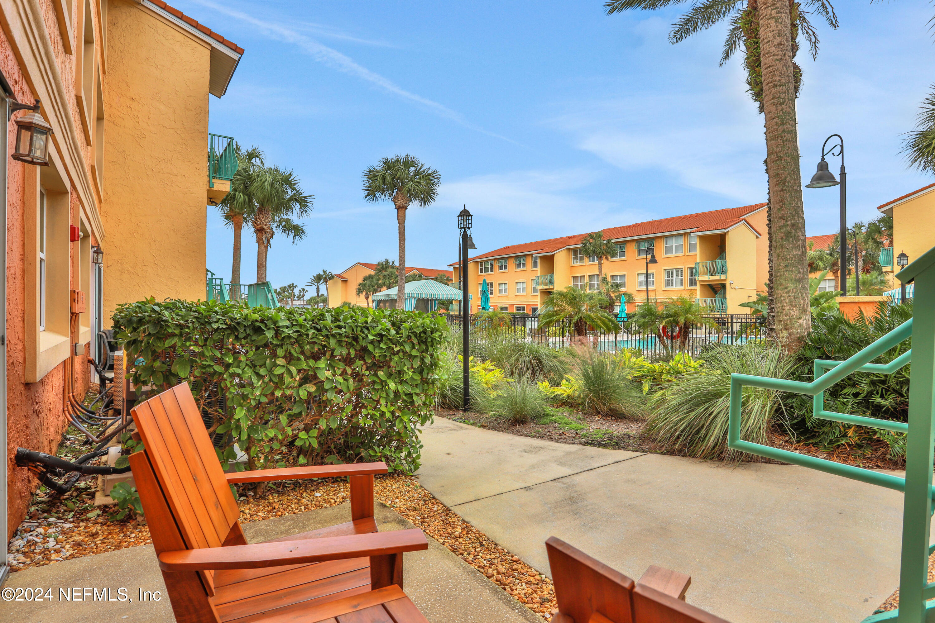 109 25TH Avenue S, O16