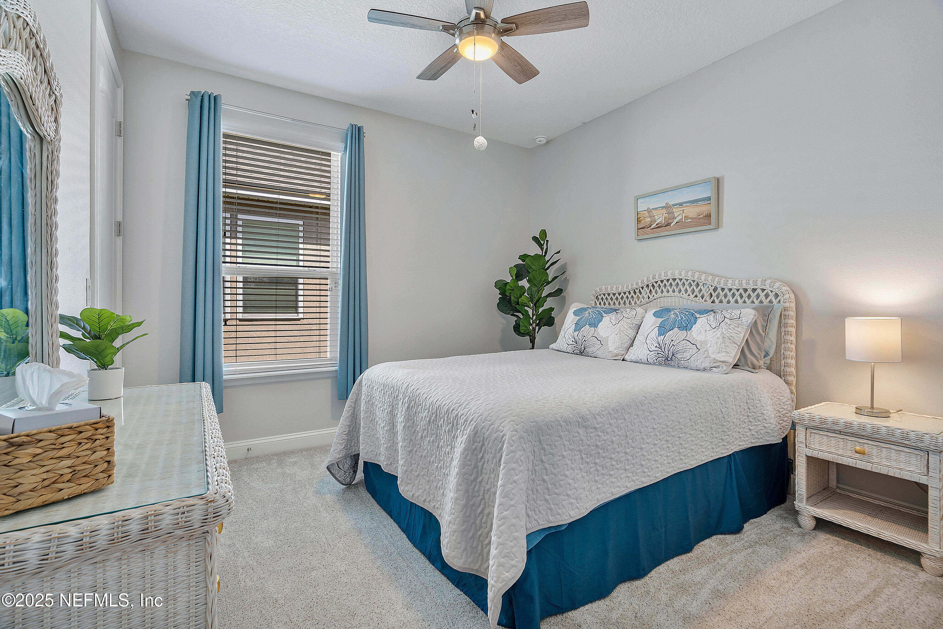 699 ASPEN LEAF Drive