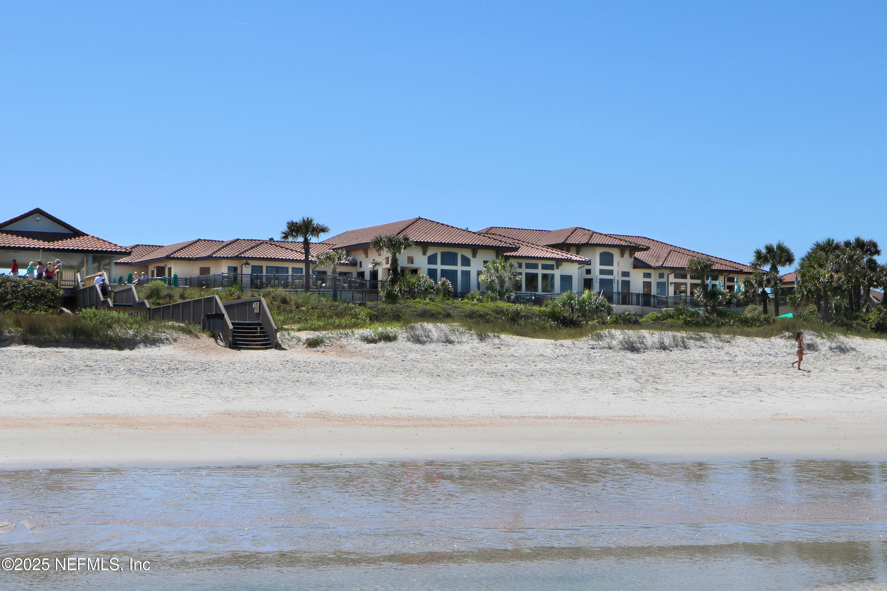 1 WALKERS RIDGE Drive