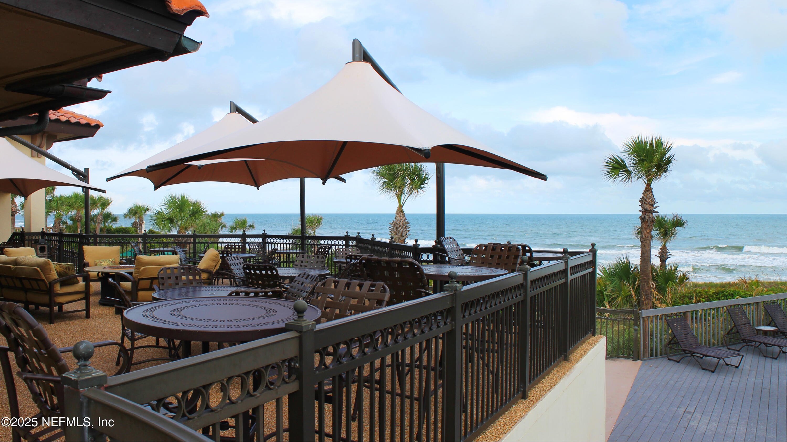 1 WALKERS RIDGE Drive