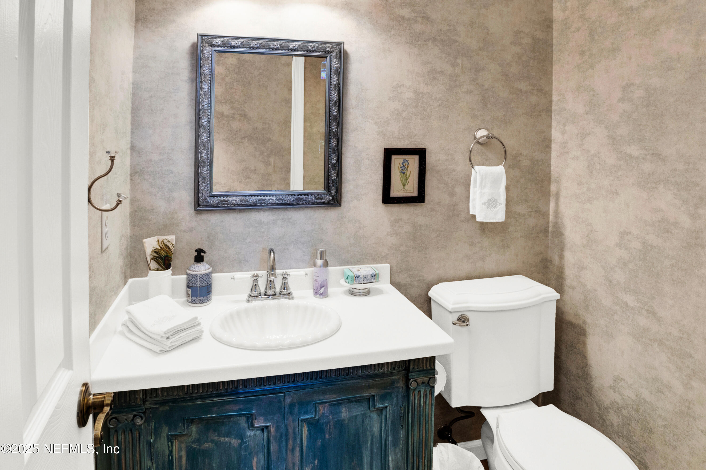 1 WALKERS RIDGE Drive