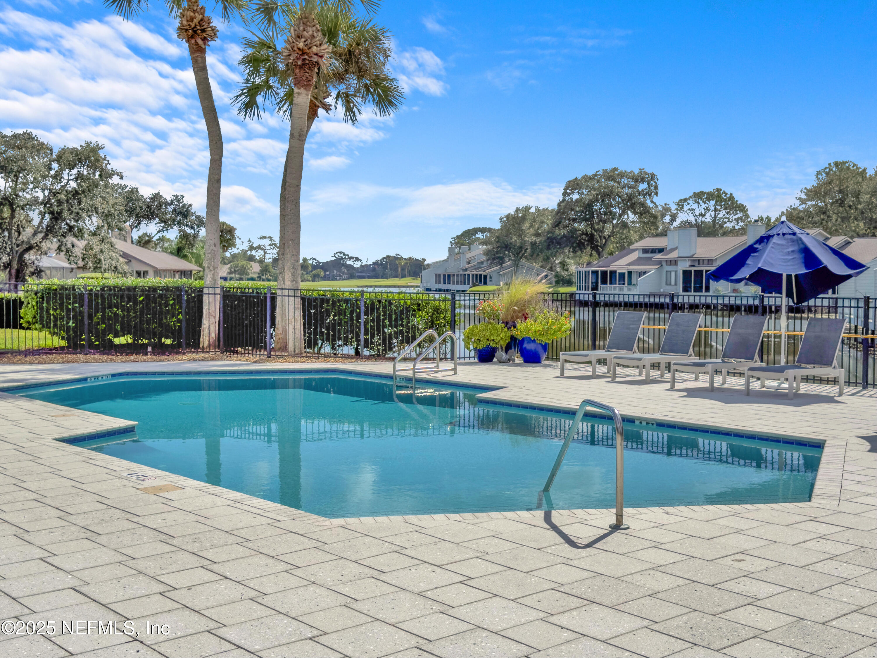 1 WALKERS RIDGE Drive