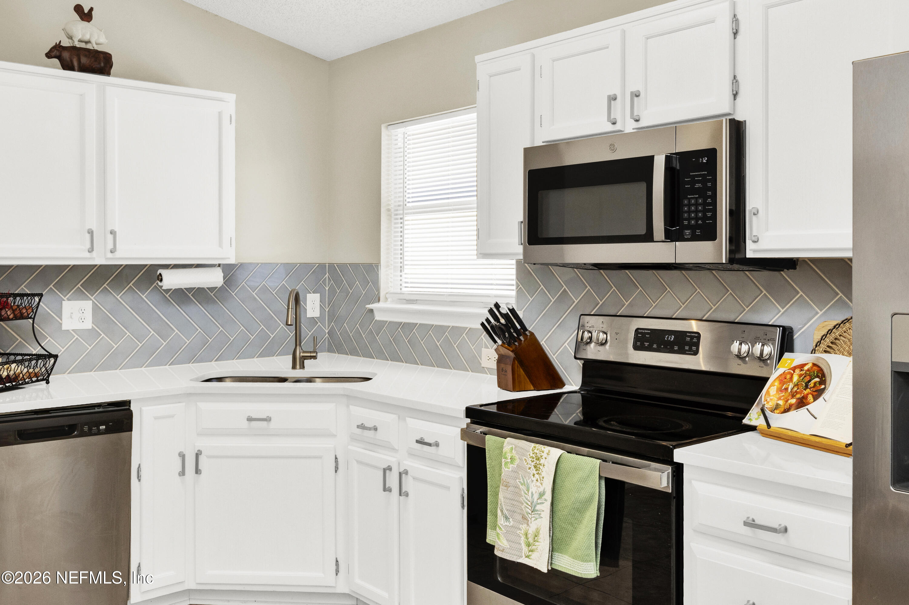 12338 CARRIANN COVE Trail S