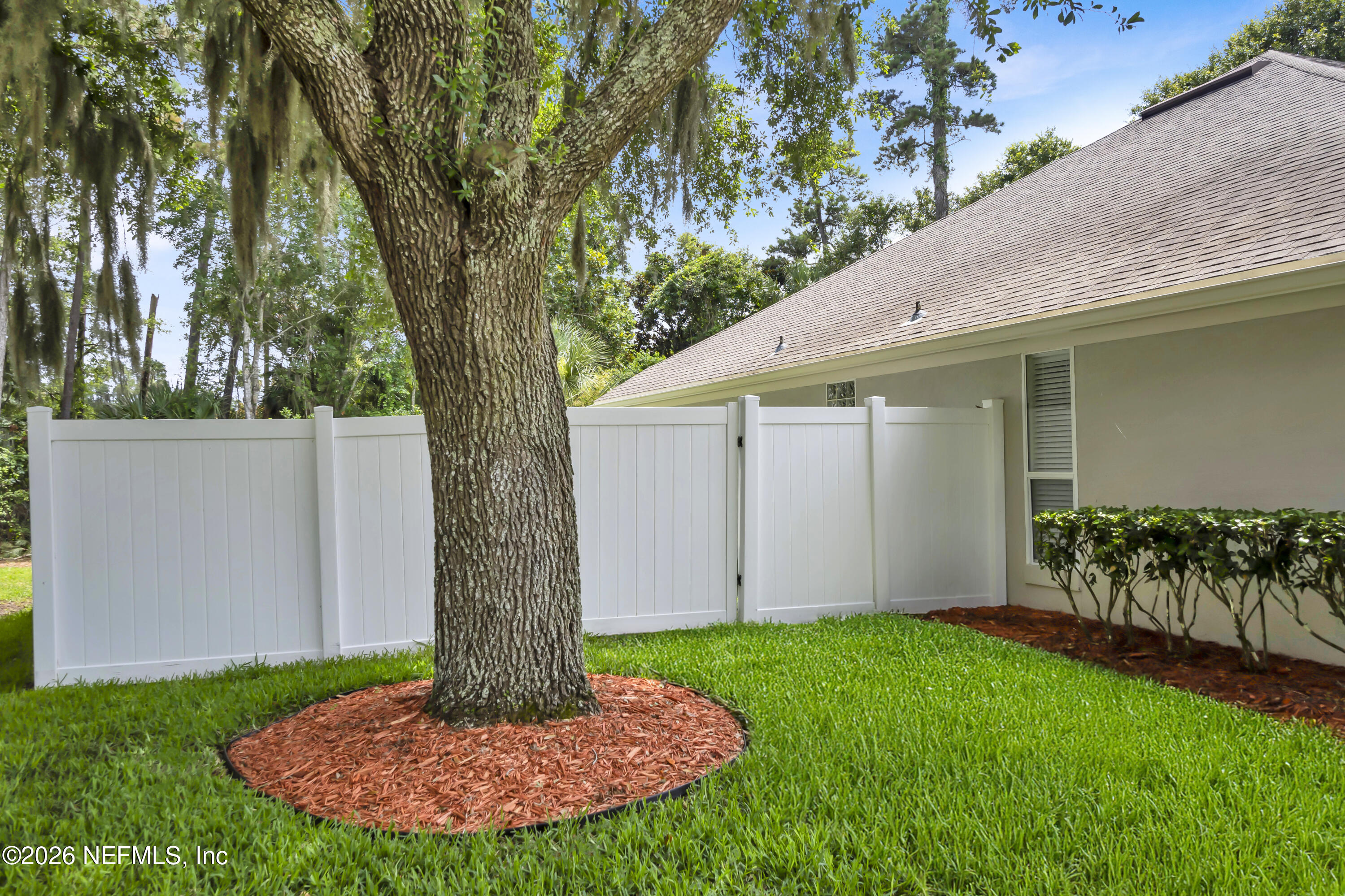 109 SHELL BLUFF Court