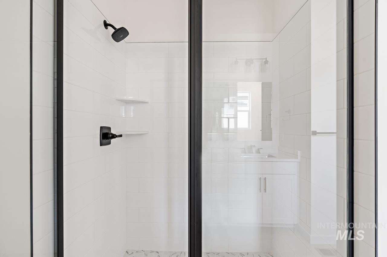 1423 Stirling Meadow St