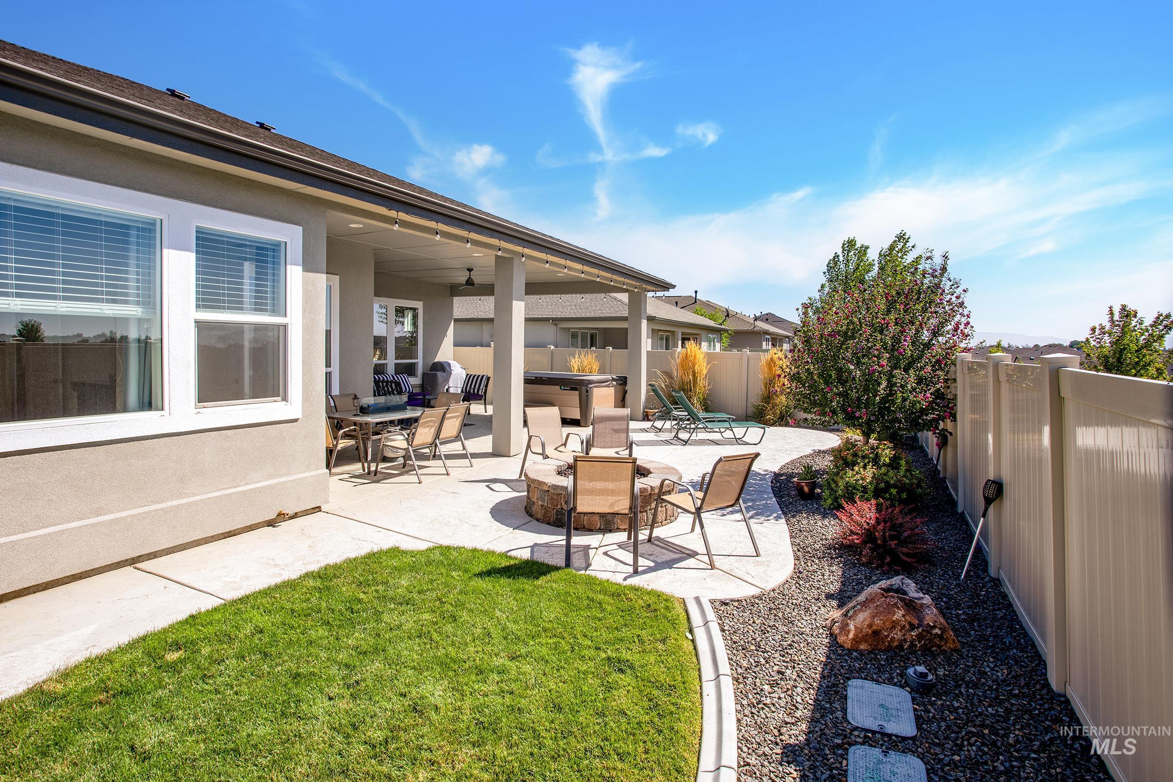 11409 W Threadgrass St.