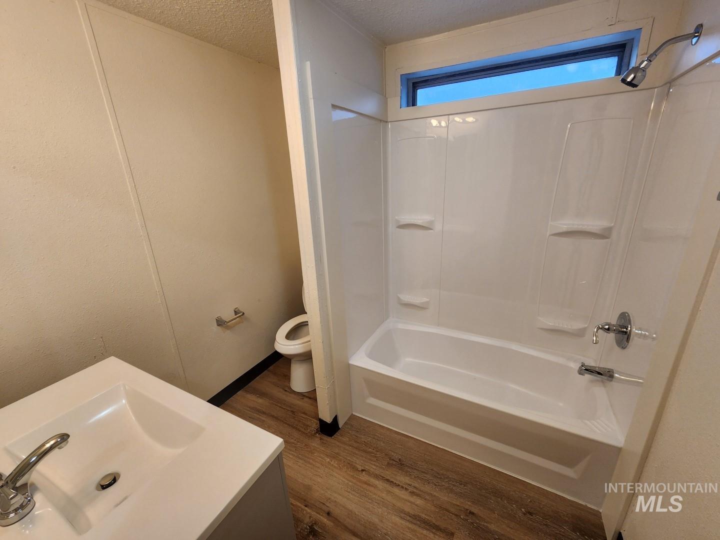 711 4th Ave N Unit: 13