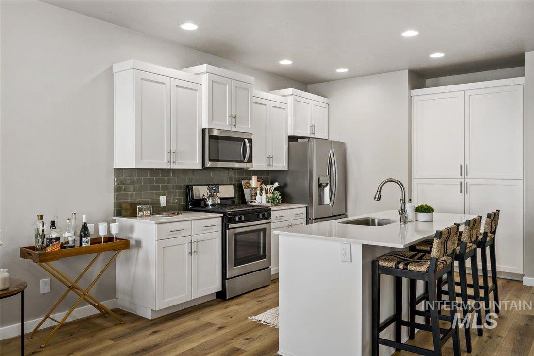 2066 E Ringneck Street