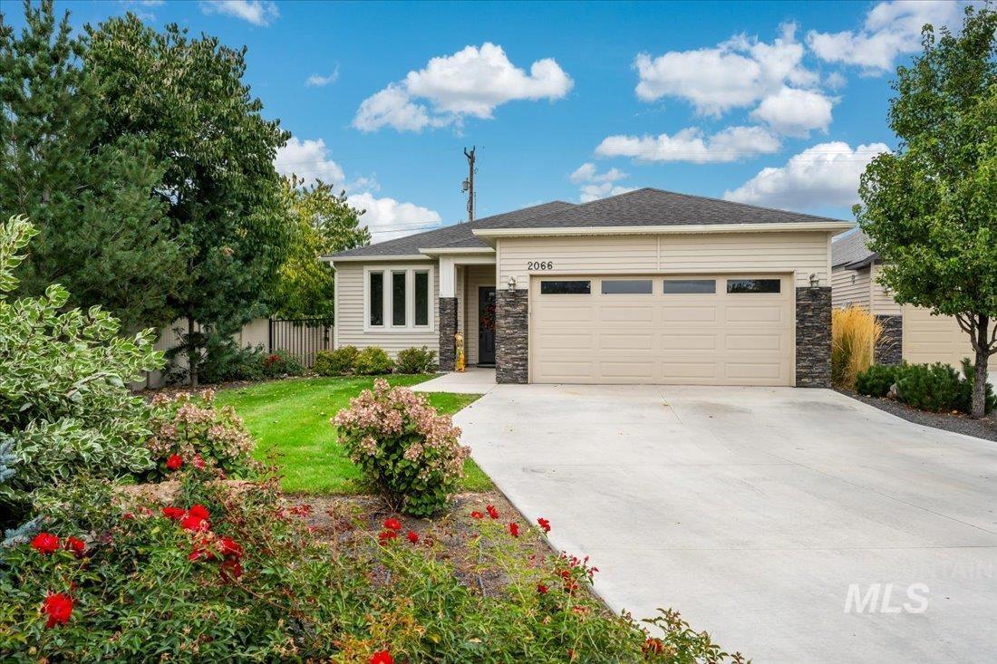 2066 E Ringneck Street