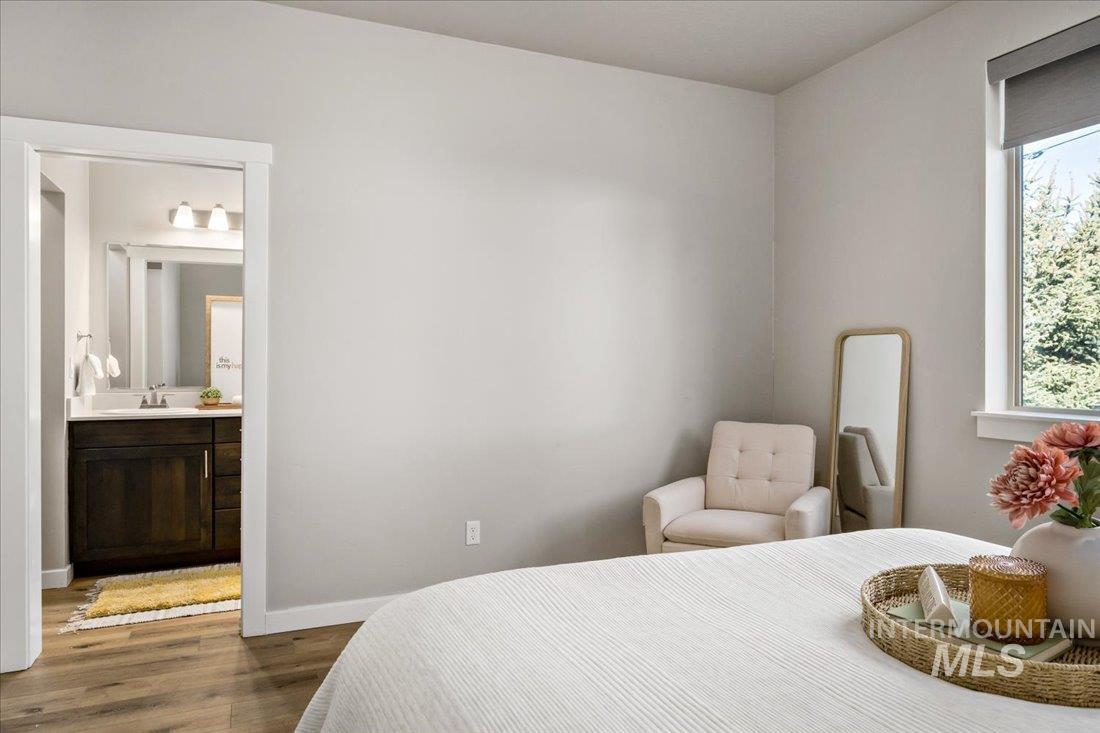 2066 E Ringneck Street