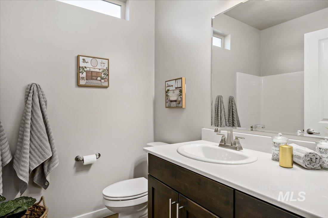 2066 E Ringneck Street