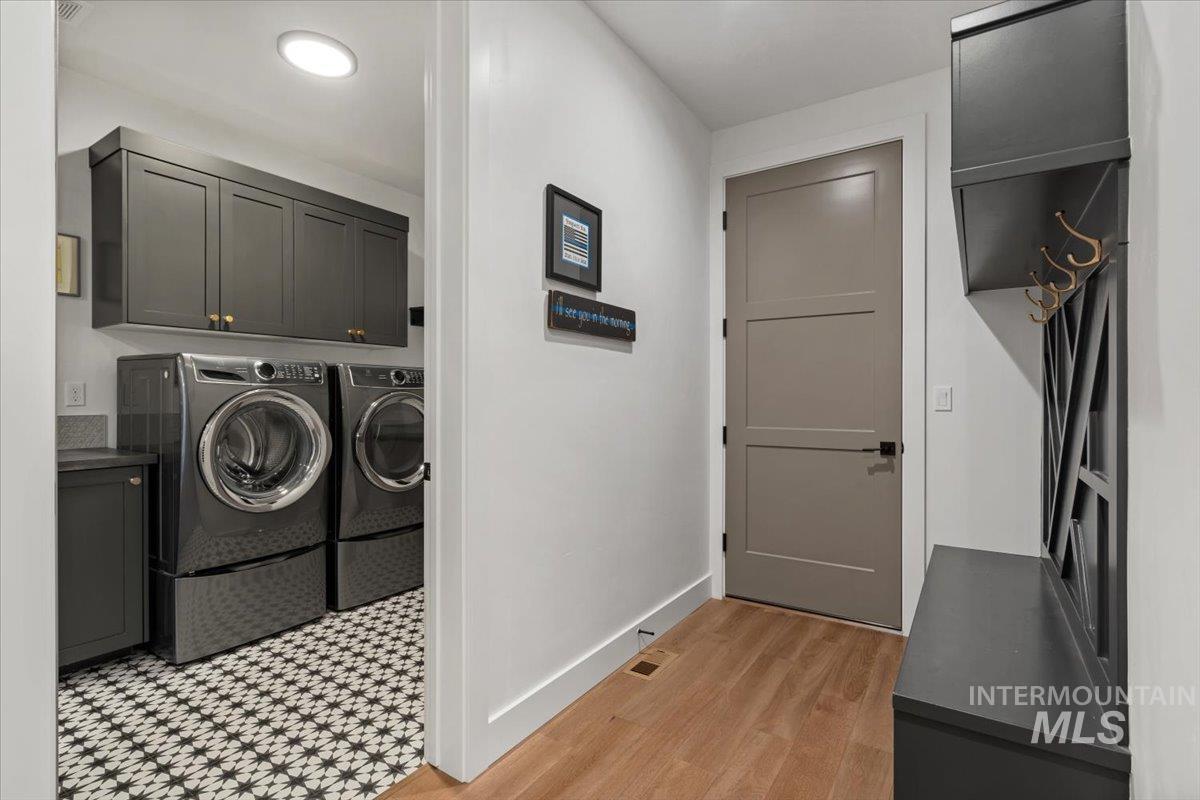 11450 W Threadgrass St