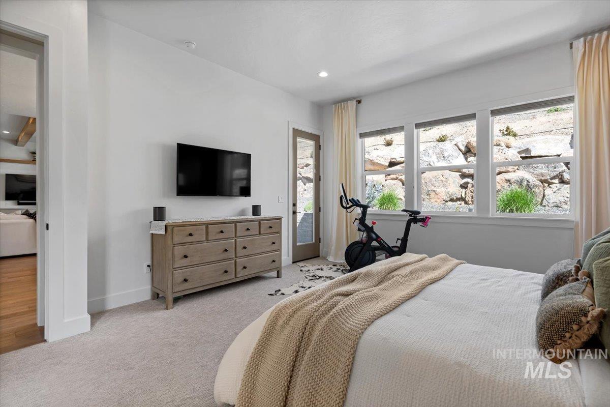 11450 W Threadgrass St