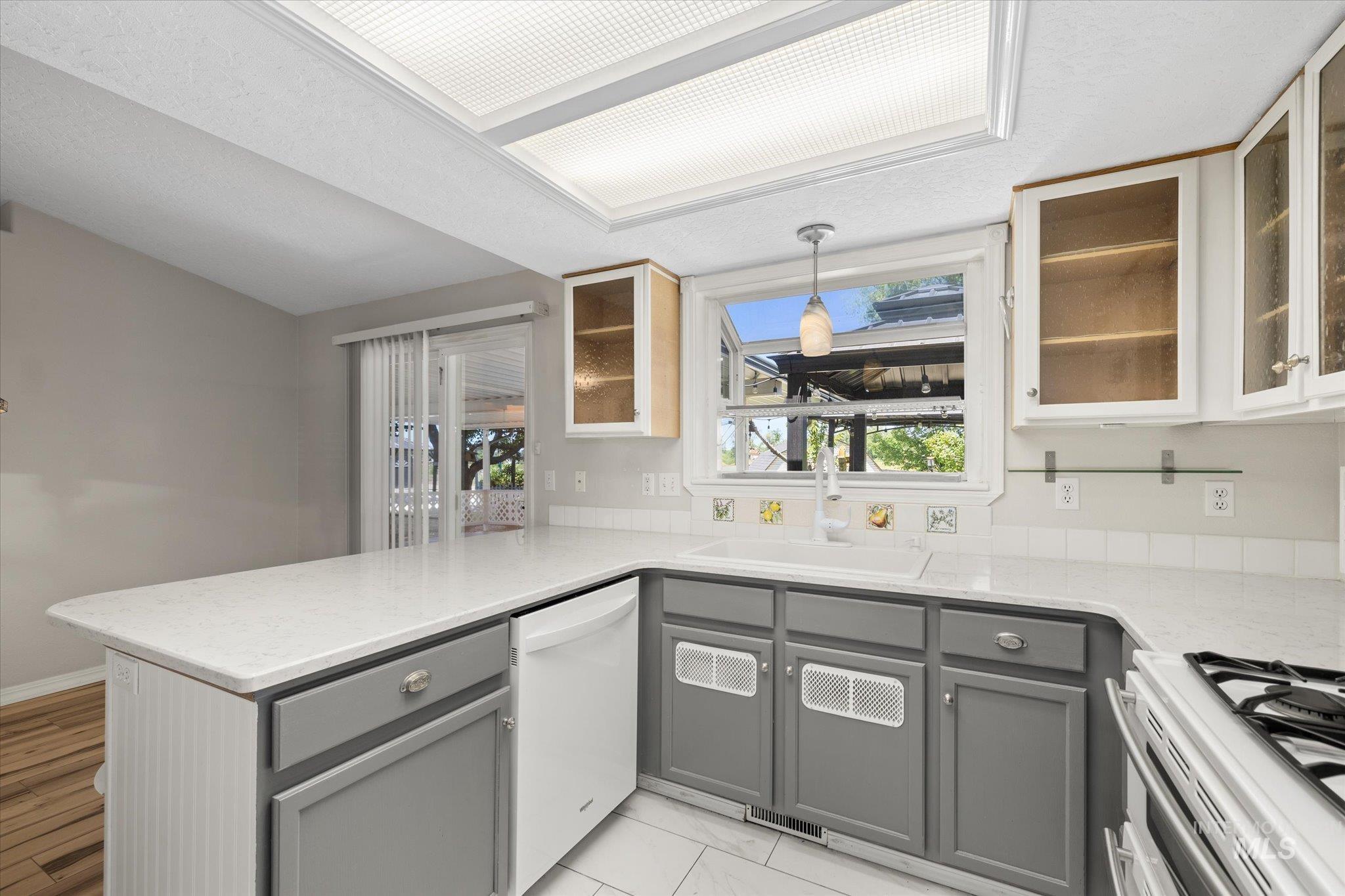 2800 Taylor Court