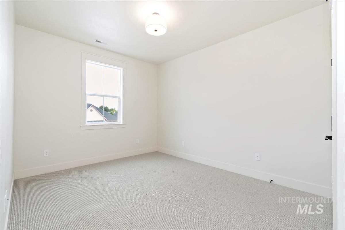 2228 N Palaestra Ave