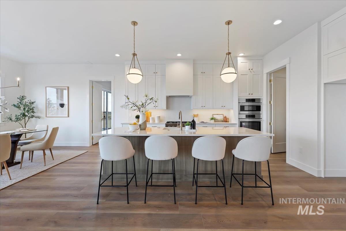 2228 N Palaestra Ave