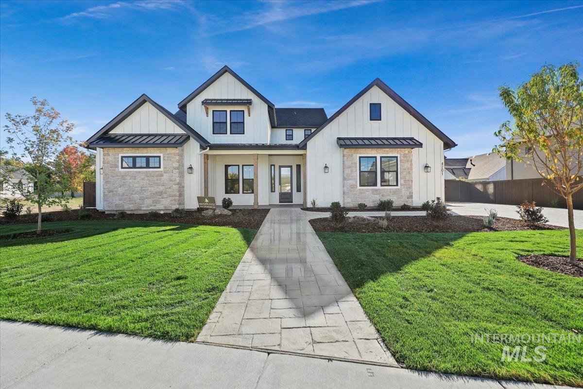 12182 N Upper Ridge Pl