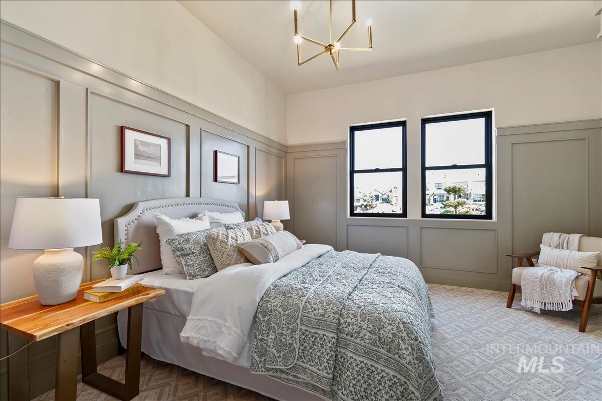 3491 N Templeton Way