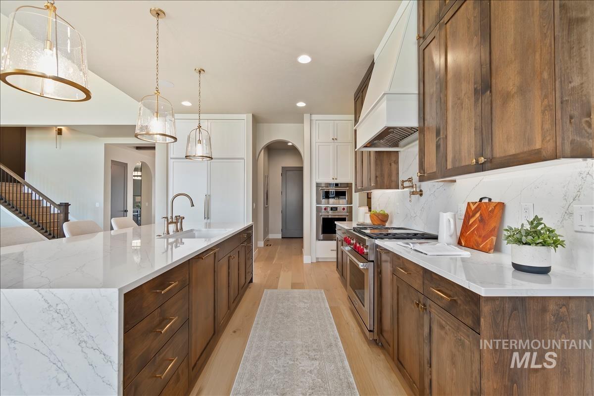 3491 N Templeton Way