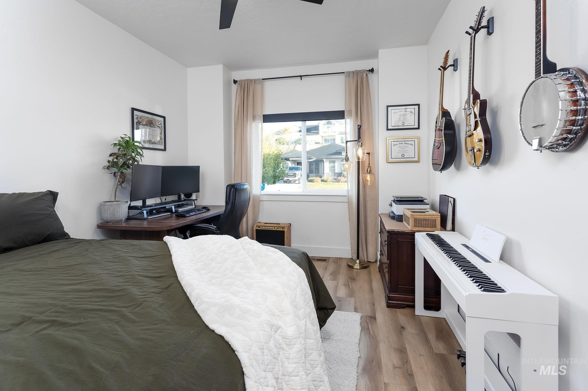 11445 W Threadgrass St