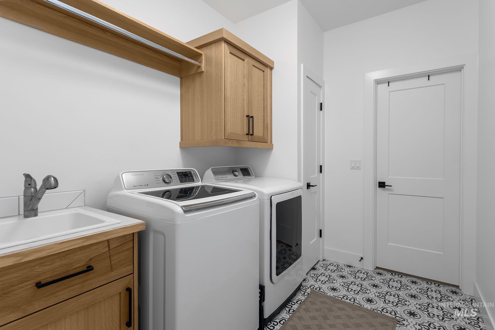 11445 W Threadgrass St