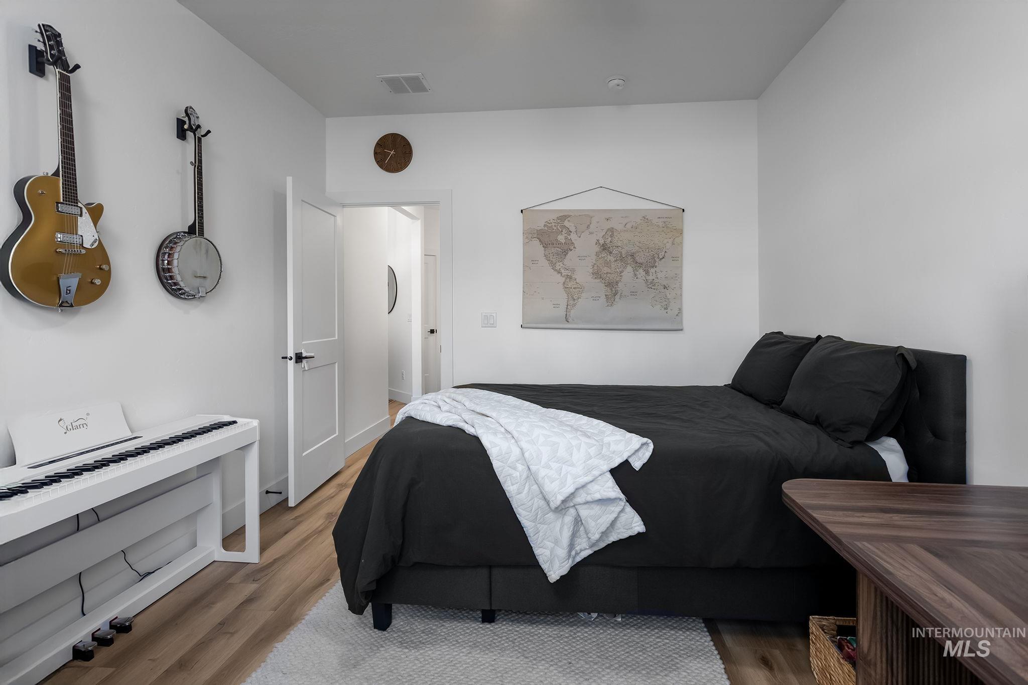 11445 W Threadgrass St