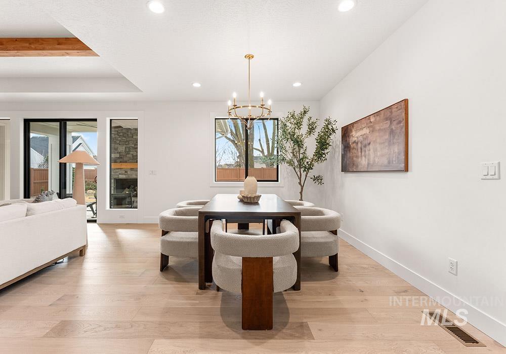 1049 N Gracie Ave Unit: Lot 1/7