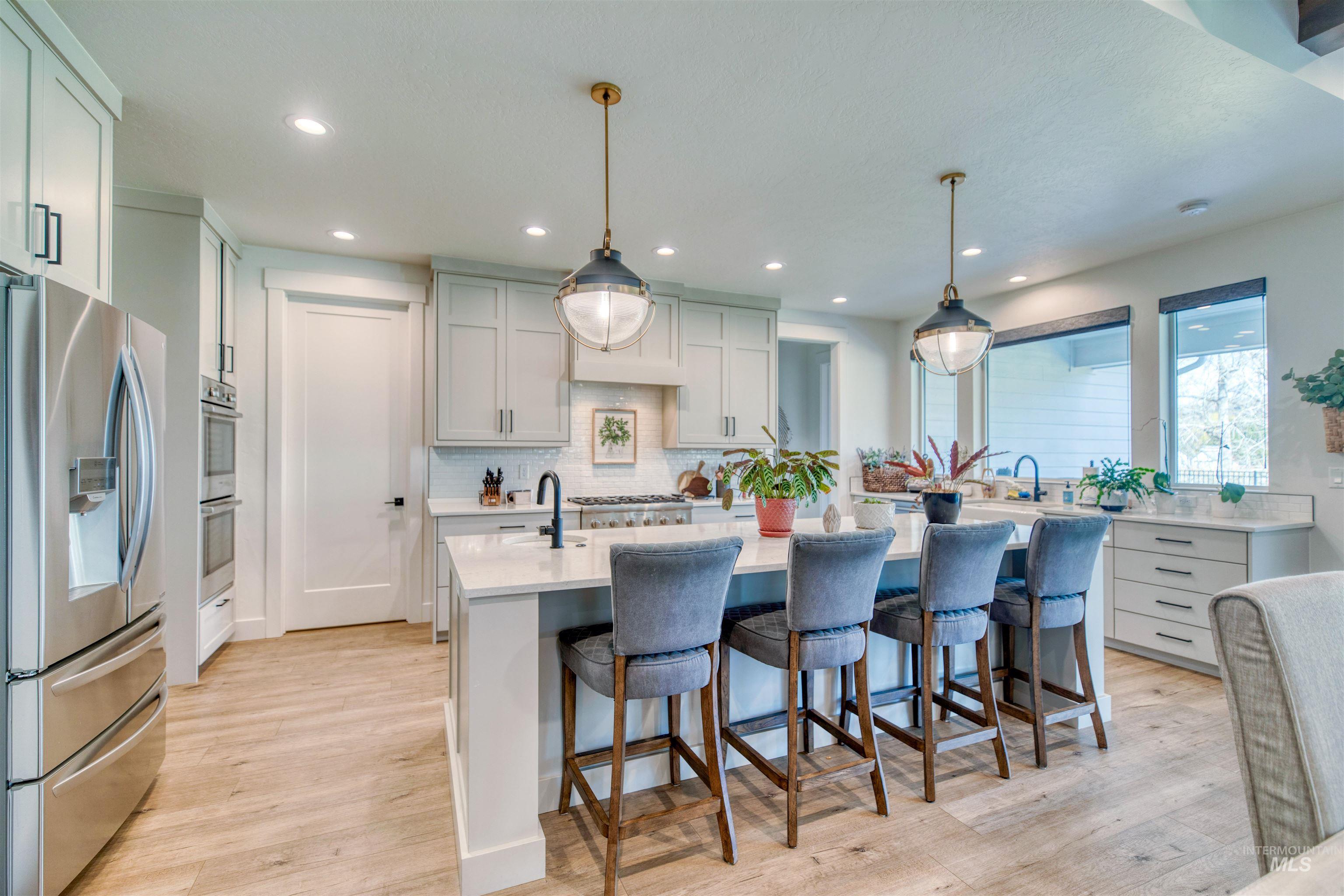 3308 W Miners Farm Dr